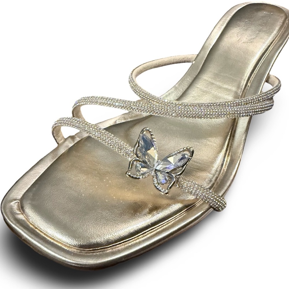 Top Moda Vero Gold Metallic Rhinestone Butterfly Kitten Heel Sandals Womens 9